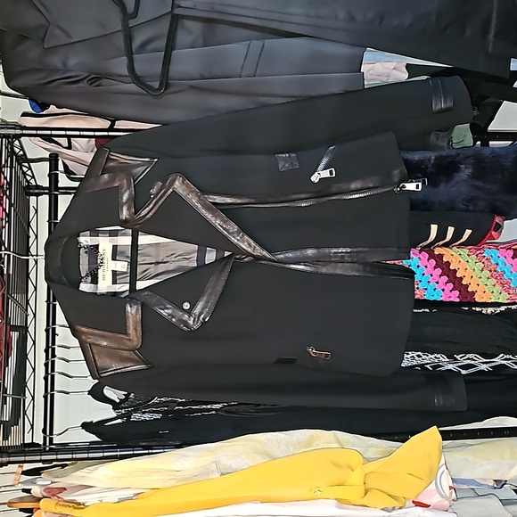 BURBERRY London Moto Jacket - Picture 1 of 16